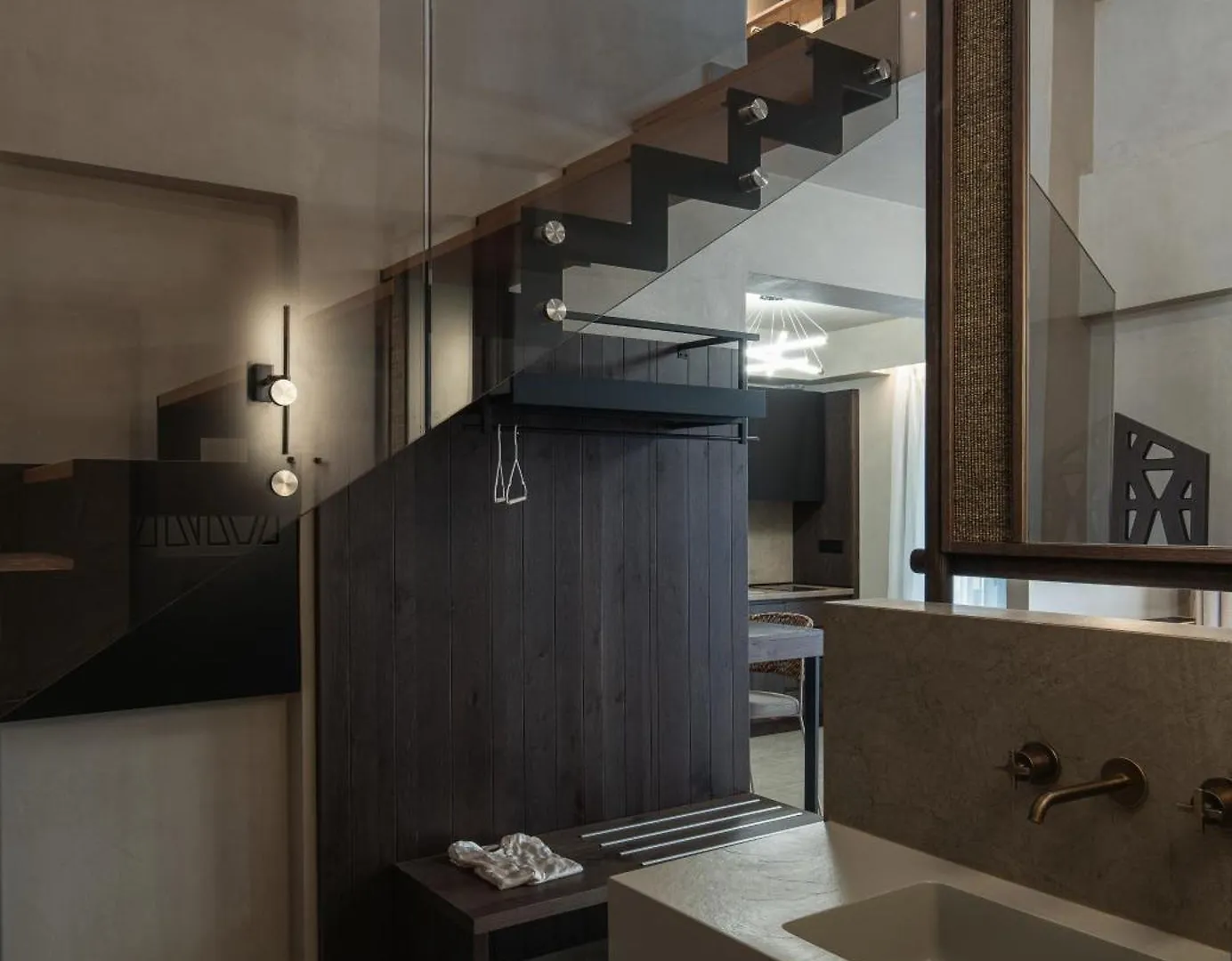 Pournari Mountain Rooms 托罗尼 酒店