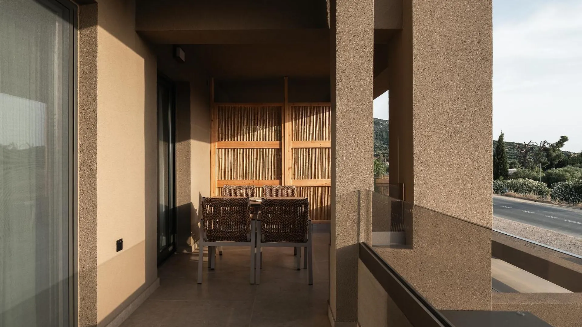 Pournari Mountain Rooms 托罗尼
